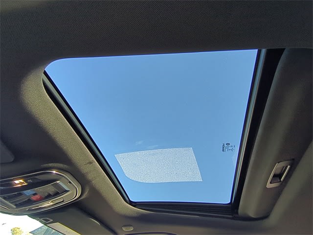 Thumbnail: 2025 Jeep Grand Cherokee - 27