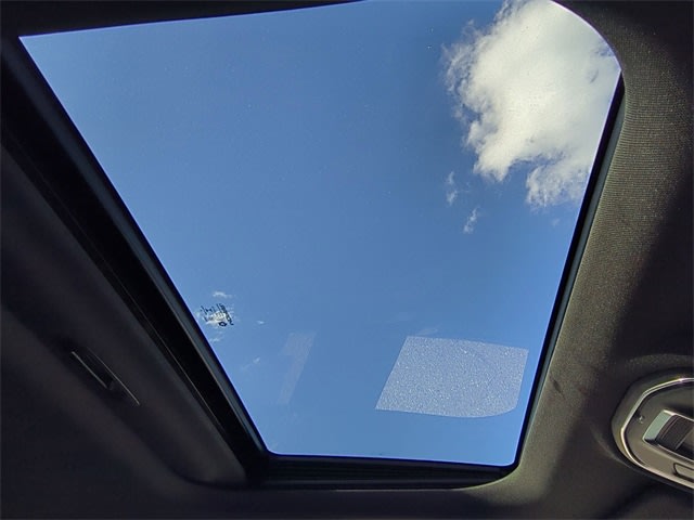 Thumbnail: 2025 Jeep Grand Cherokee - 29