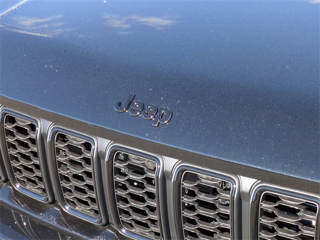 Thumbnail: 2025 Jeep Grand Cherokee - 7