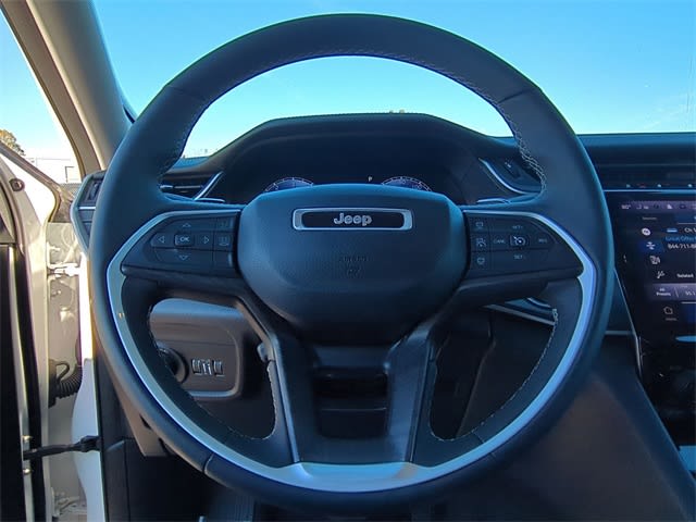 Thumbnail: 2023 Jeep Grand Cherokee - 14