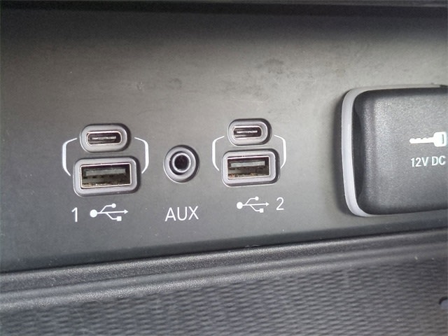 Thumbnail: 2023 Jeep Grand Cherokee - 35