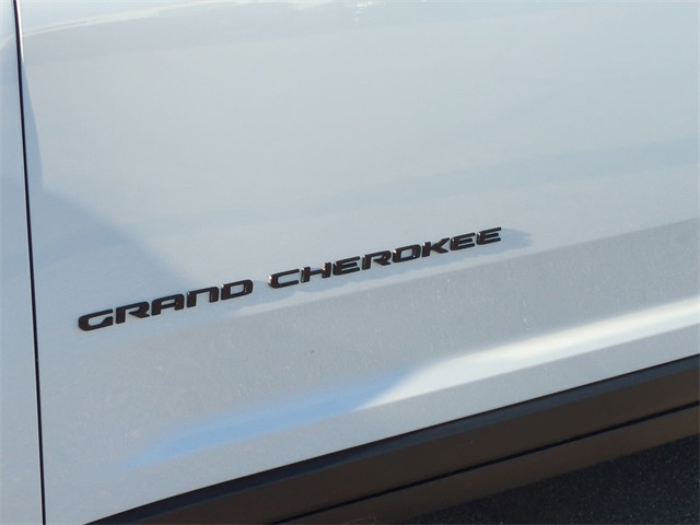 Thumbnail: 2023 Jeep Grand Cherokee - 26