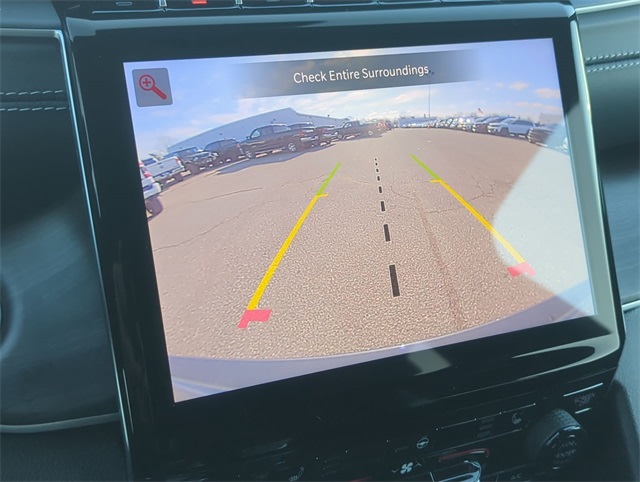 Thumbnail: 2025 Jeep Grand Cherokee - 32