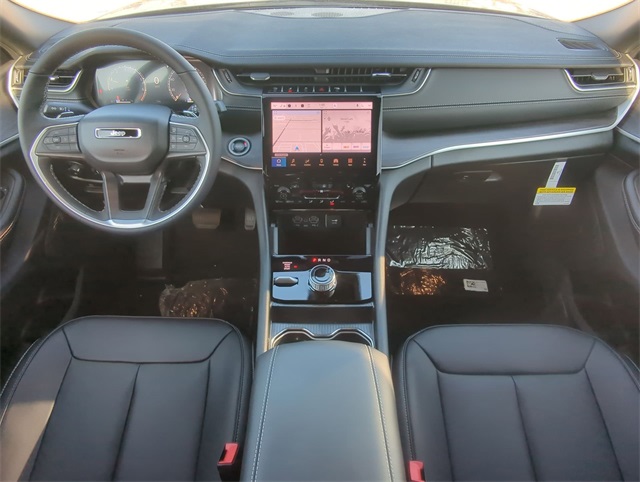 Thumbnail: 2025 Jeep Grand Cherokee - 8