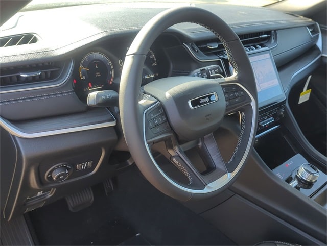 Thumbnail: 2025 Jeep Grand Cherokee - 2