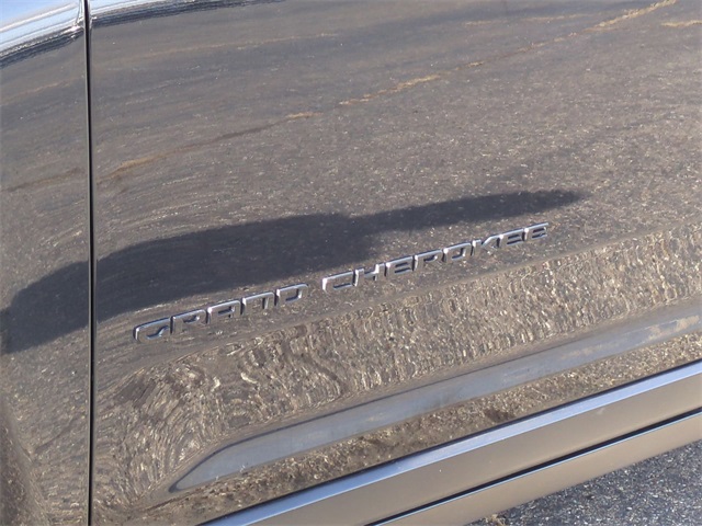 Thumbnail: 2023 Jeep Grand Cherokee - 7