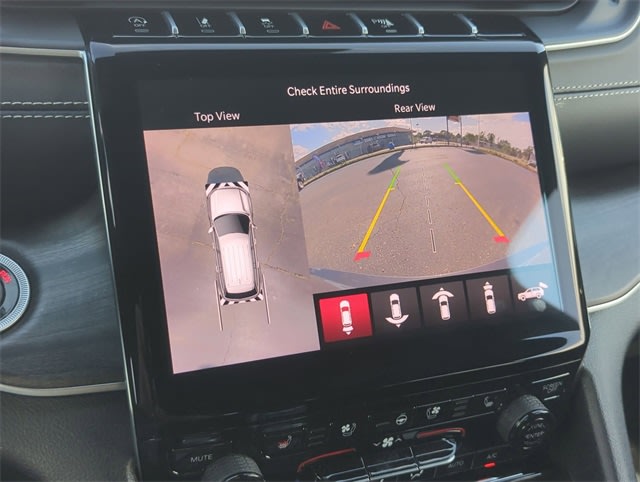 Thumbnail: 2025 Jeep Grand Cherokee - 37