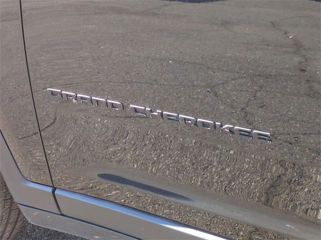 Thumbnail: 2023 Jeep Grand Cherokee - 26