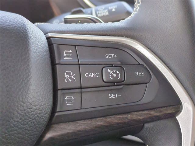 Thumbnail: 2023 Jeep Grand Cherokee - 31