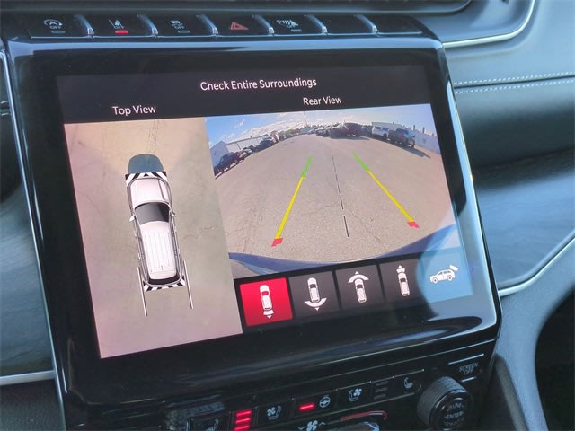 Thumbnail: 2023 Jeep Grand Cherokee - 34