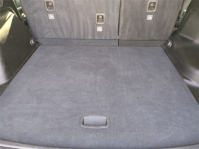 Thumbnail: 2023 Jeep Grand Cherokee - 18