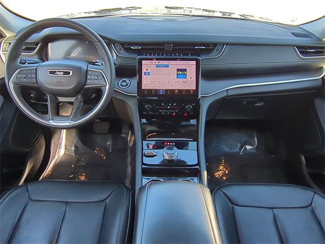 Thumbnail: 2023 Jeep Grand Cherokee - 10