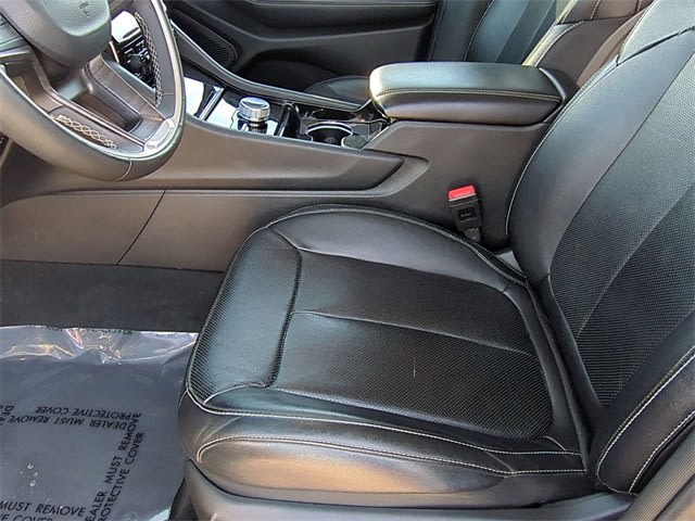 Thumbnail: 2023 Jeep Grand Cherokee - 11