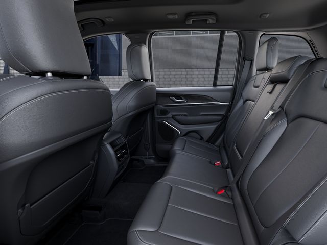 Thumbnail: 2026 Jeep Grand Cherokee - 11
