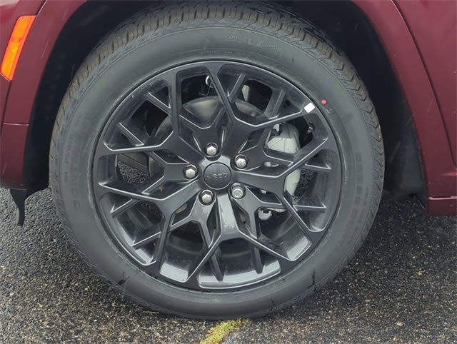 Thumbnail: 2025 Jeep Grand Cherokee - 8