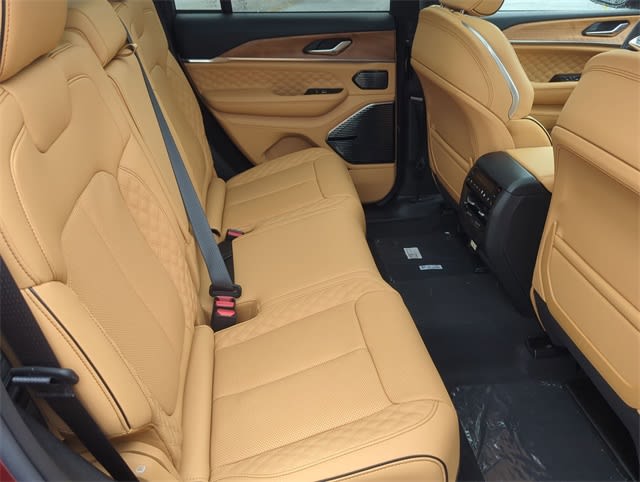 Thumbnail: 2025 Jeep Grand Cherokee - 27