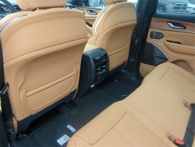 Thumbnail: 2025 Jeep Grand Cherokee - 12