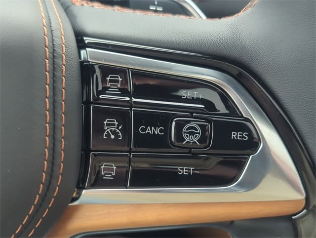 Thumbnail: 2025 Jeep Grand Cherokee - 30