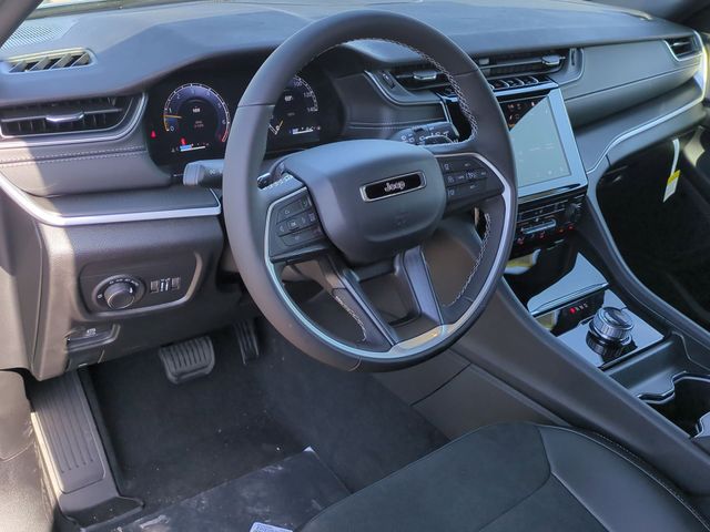 Thumbnail: 2025 Jeep Grand Cherokee L - 2