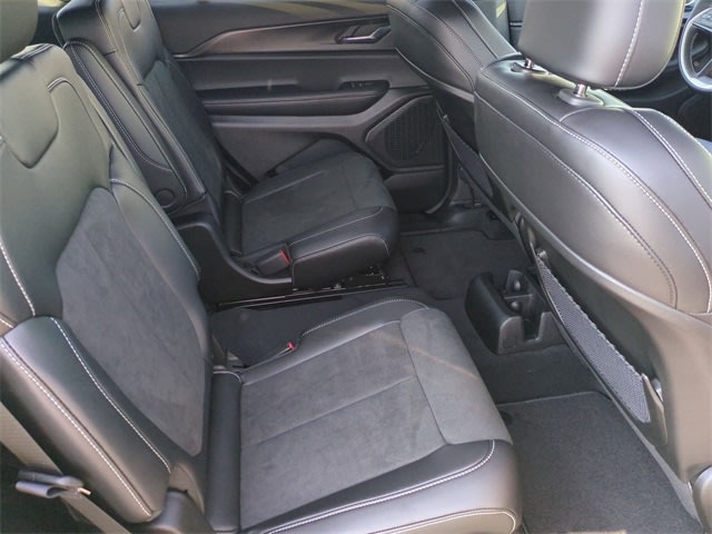 Thumbnail: 2025 Jeep Grand Cherokee L - 24