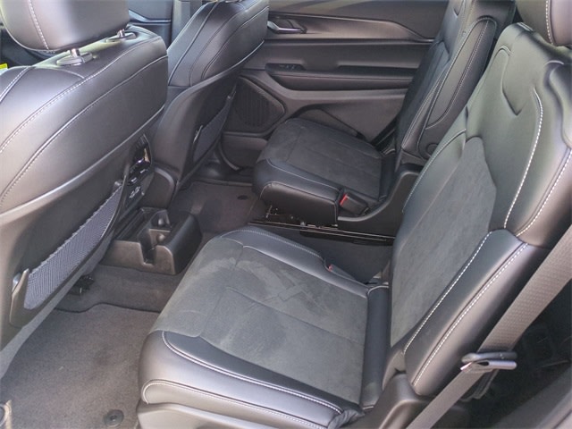 Thumbnail: 2025 Jeep Grand Cherokee L - 12