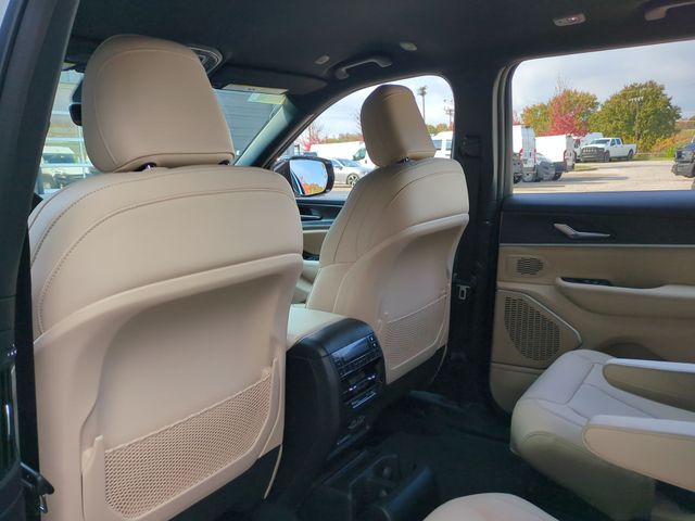 Thumbnail: 2025 Jeep Grand Cherokee L - 13