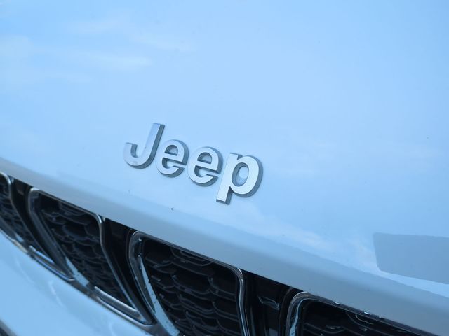 Thumbnail: 2025 Jeep Grand Cherokee L - 7