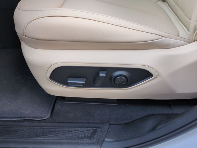 Thumbnail: 2025 Jeep Grand Cherokee L - 26