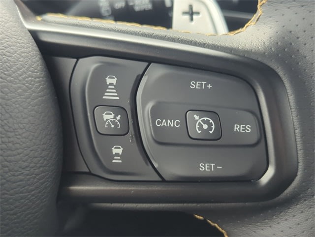 Thumbnail: 2025 Jeep Wrangler - 30