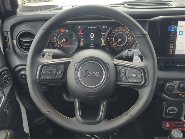 Thumbnail: 2025 Jeep Wrangler - 13