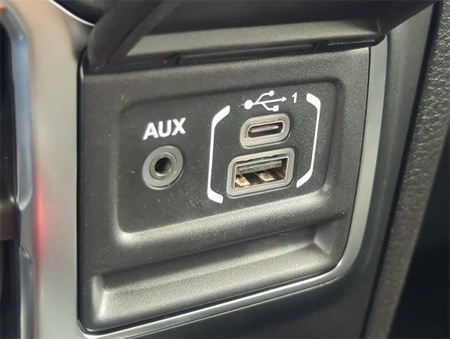 Thumbnail: 2025 Jeep Wrangler - 35