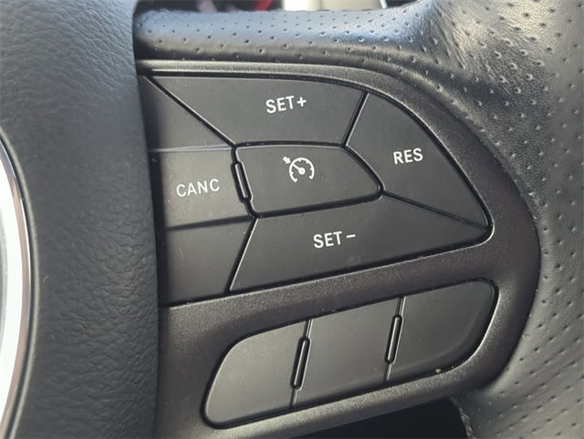 Thumbnail: 2023 Dodge Durango - 32