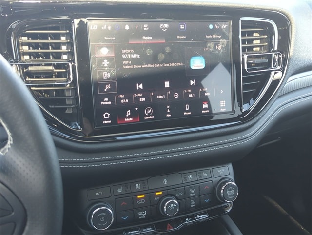 Thumbnail: 2025 Dodge Durango - 14