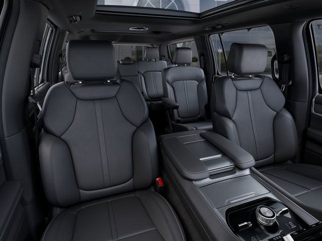 Thumbnail: 2026 Jeep Grand Wagoneer - 6