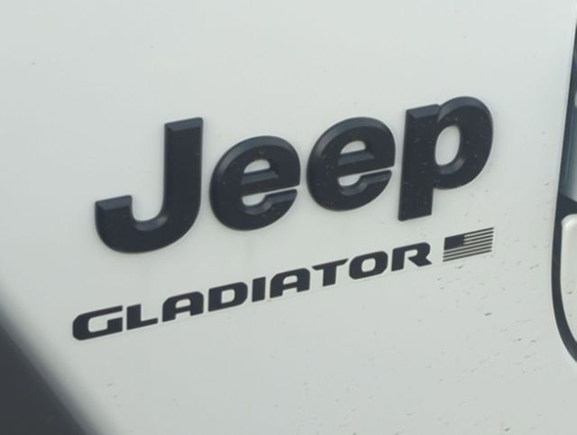 Thumbnail: 2026 Jeep Gladiator - 24