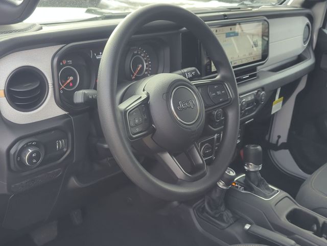 Thumbnail: 2026 Jeep Gladiator - 2