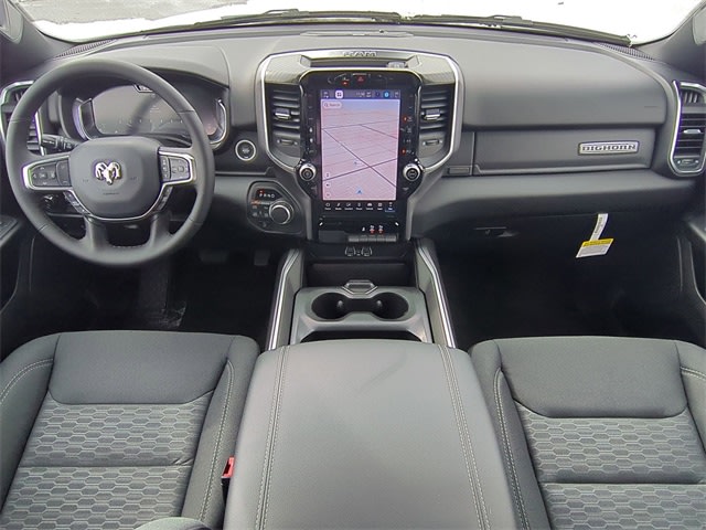 Thumbnail: 2025 RAM 1500 - 10