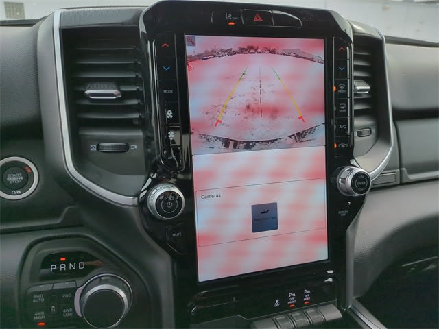 Thumbnail: 2025 RAM 1500 - 32