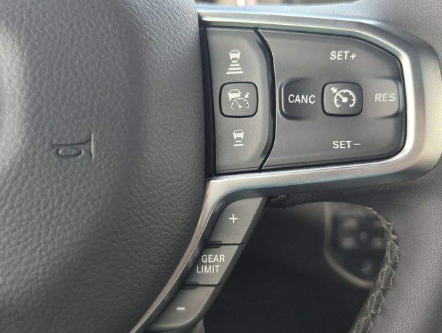 Thumbnail: 2025 RAM 1500 - 30