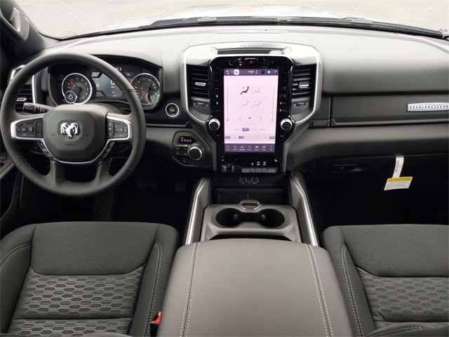 Thumbnail: 2025 RAM 1500 - 10