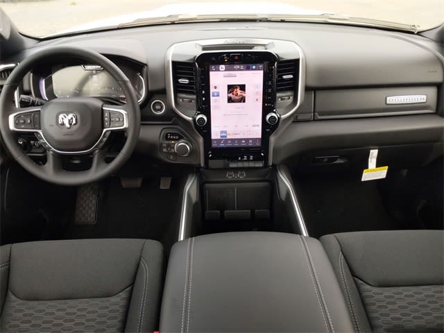 Thumbnail: 2025 RAM 1500 - 10