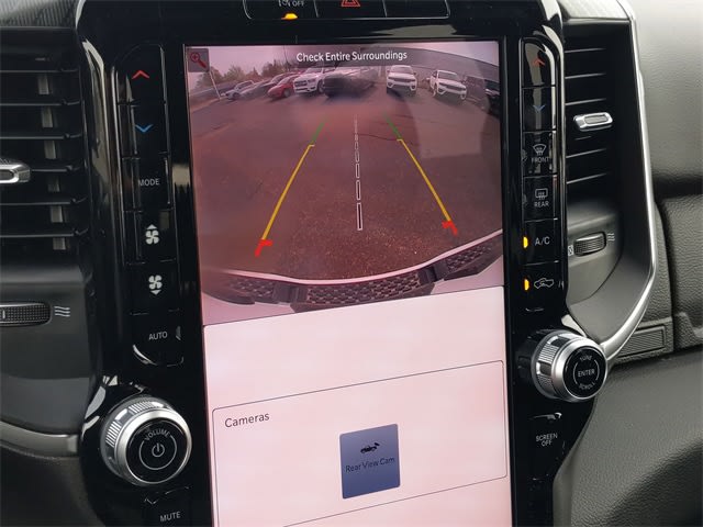 Thumbnail: 2025 RAM 1500 - 32