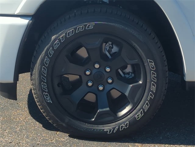 Thumbnail: 2026 RAM 1500 - 8