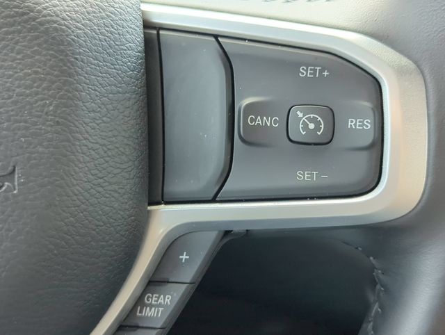 Thumbnail: 2023 RAM 1500 - 30