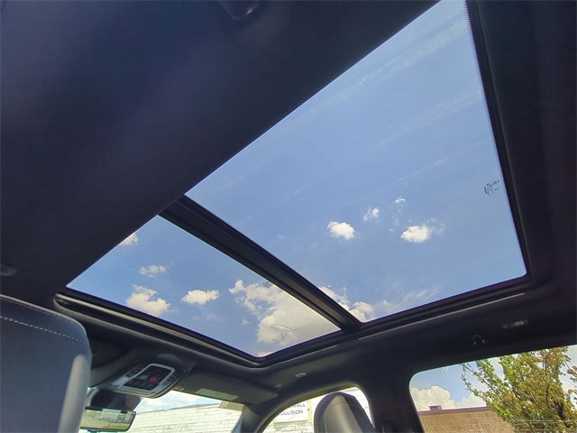 Thumbnail: 2025 RAM 1500 - 23