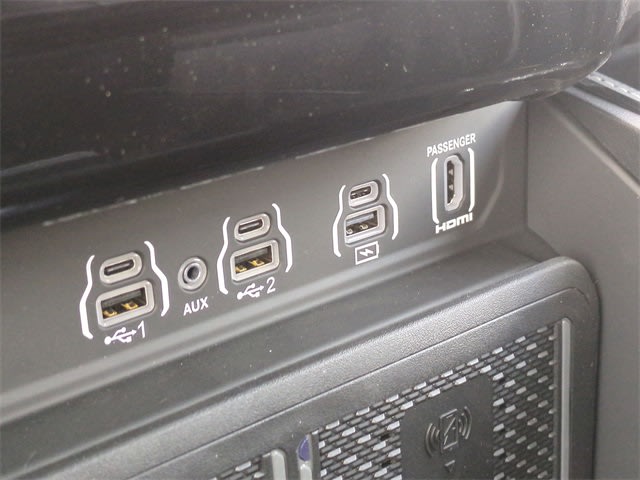 Thumbnail: 2025 RAM 1500 - 35