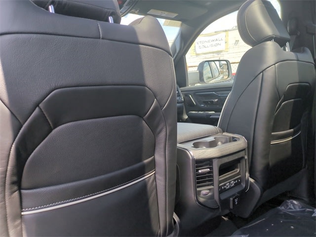 Thumbnail: 2025 RAM 1500 - 29