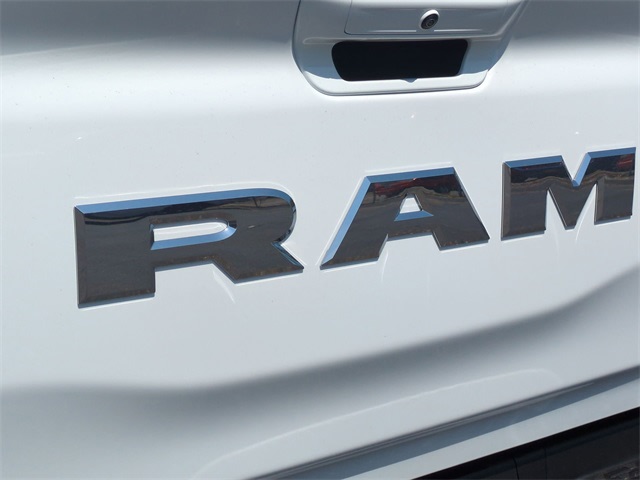 Thumbnail: 2025 RAM 1500 - 25