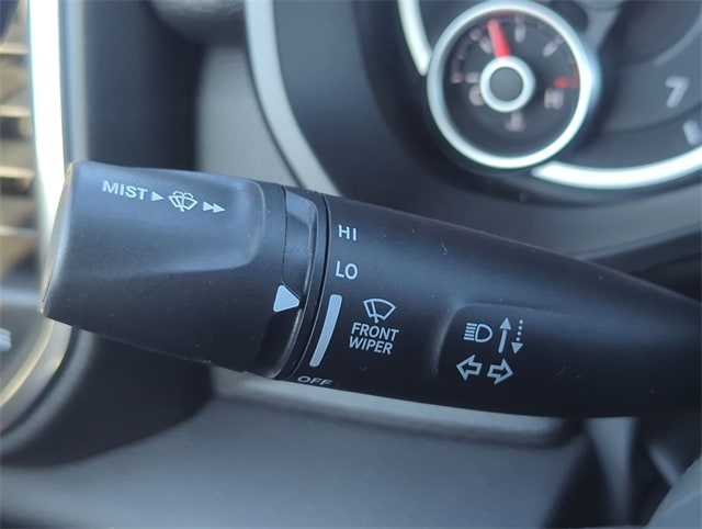 Thumbnail: 2025 RAM 1500 - 30