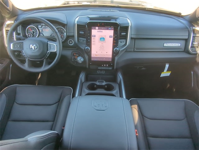 Thumbnail: 2025 RAM 1500 - 9